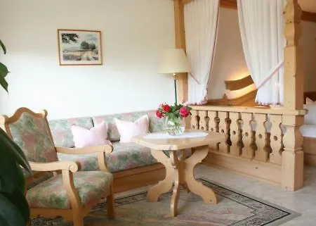 Hotel Dernbachtal 3*